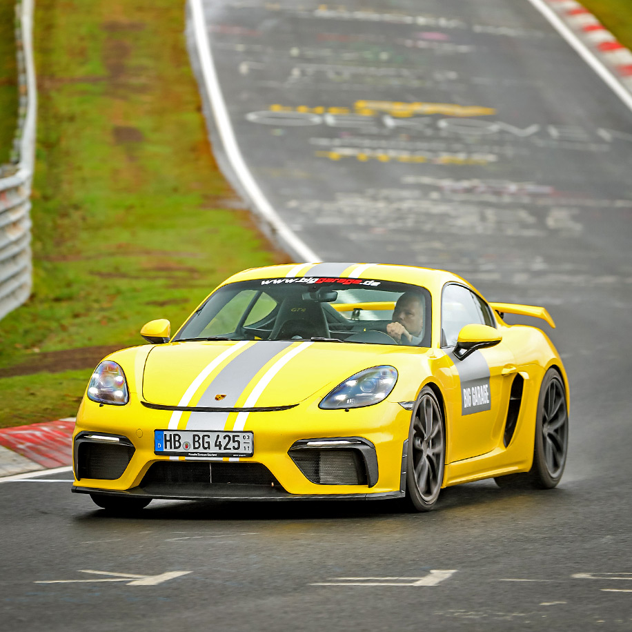 Rent Porsche GT4 MR at the Nürburgring Rent Porsche GT4 MR at the Nürburgring