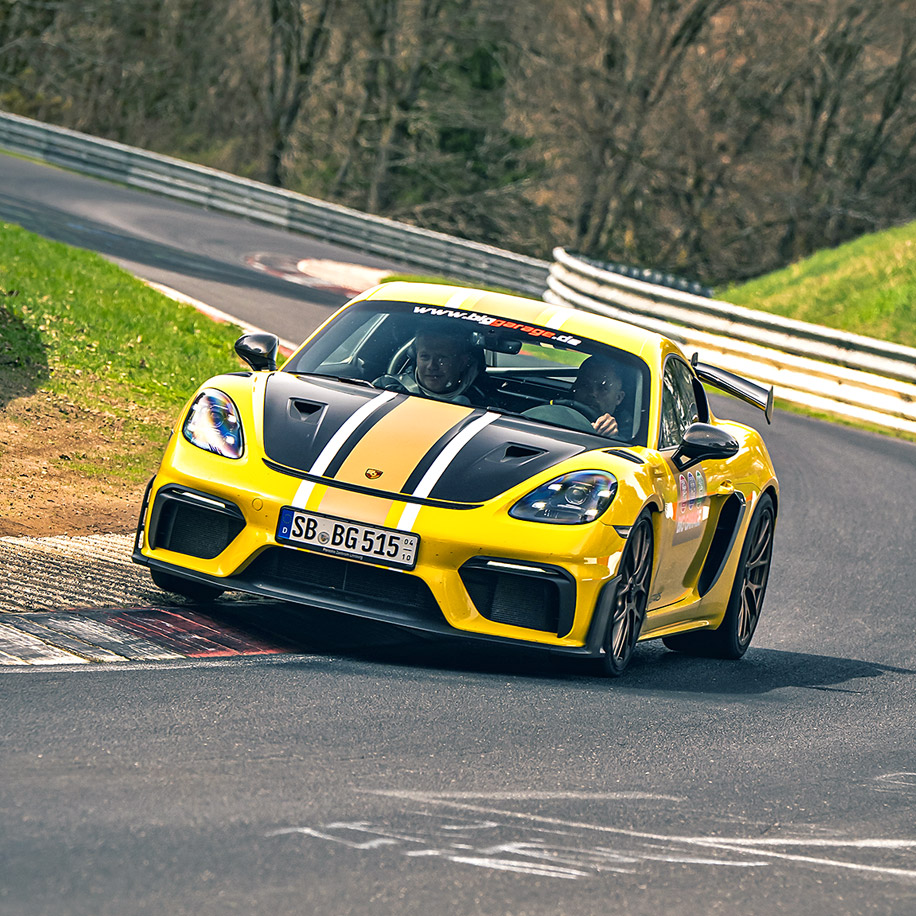 Rent Porsche Cayman GT4 RS Weissach at the N&uuml;rburgring